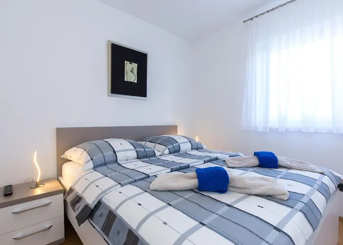 Niko 1 By Interhome Apartment Vantacici